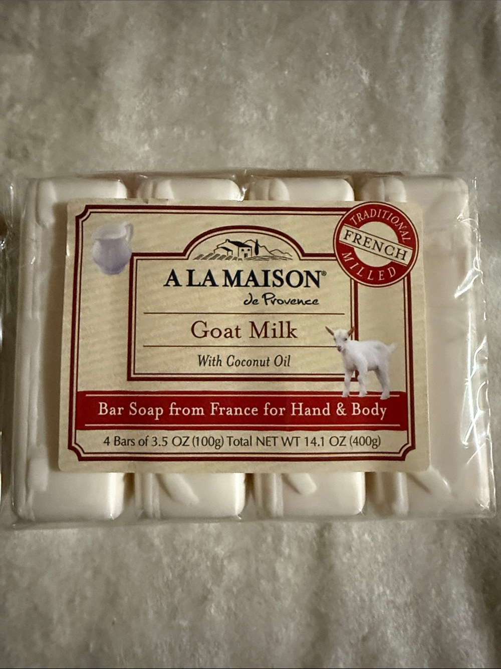 A La Maison de Provence Goat Milk Bar Soap - Cream